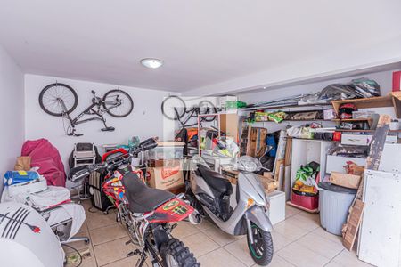 Casa à venda com 140m², 3 quartos e 3 vagasGaragem