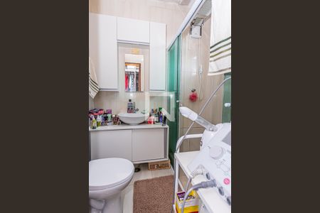 Casa à venda com 140m², 3 quartos e 3 vagasBanheiro suite 2