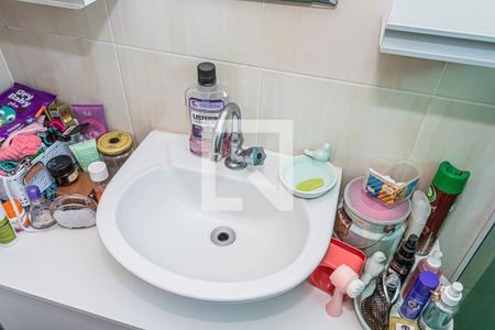 Casa à venda com 140m², 3 quartos e 3 vagasBanheiro suite 2