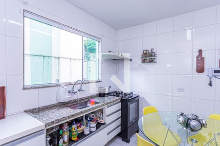 Casa à venda com 140m², 3 quartos e 3 vagasCozinha