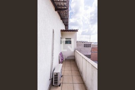 Casa à venda com 140m², 3 quartos e 3 vagasVaranda suite 1