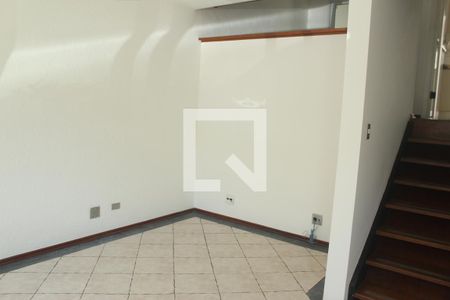 Sala de casa de condomínio à venda com 3 quartos, 205m² em Jardim Consorcio, São Paulo