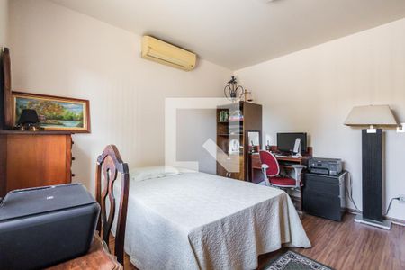 Casa à venda com 204m², 3 quartos e 2 vagasQuarto 2