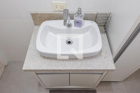 Casa à venda com 204m², 3 quartos e 2 vagasBanheiro