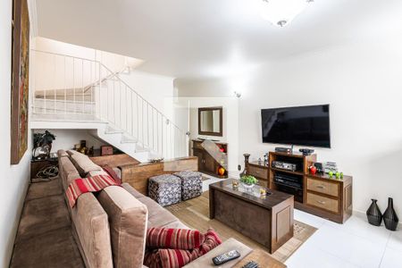 Sala de casa à venda com 3 quartos, 204m² em Vila Madalena, São Paulo