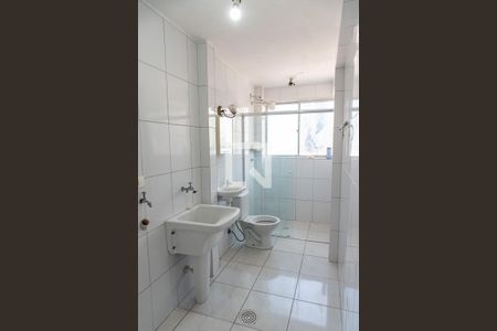 Banheiro/área de erviço de apartamento para alugar com 1 quarto, 40m² em Liberdade, São Paulo
