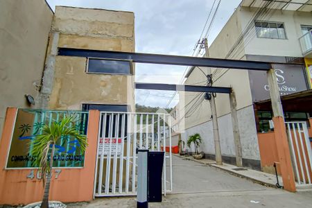 Casa à venda com 220m², 3 quartos e 1 vagaPortaria