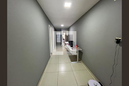 Apartamento à venda com 170m², 3 quartos e 3 vagasCorredor