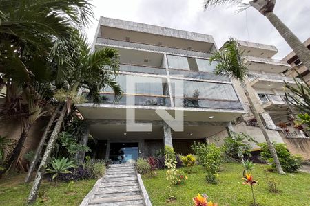 Apartamento à venda com 170m², 3 quartos e 3 vagasFachada