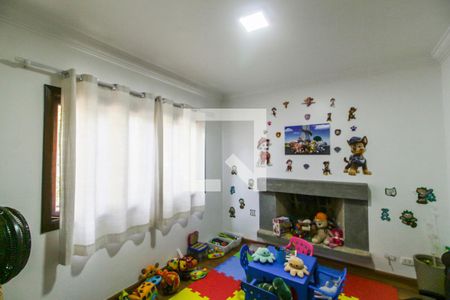 Casa de condomínio para alugar com 279m², 3 quartos e 6 vagasSala