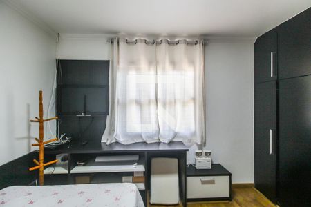 Casa de condomínio para alugar com 279m², 3 quartos e 6 vagasSuíte 2