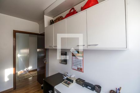 Casa de condomínio para alugar com 279m², 3 quartos e 6 vagasQuarto 4