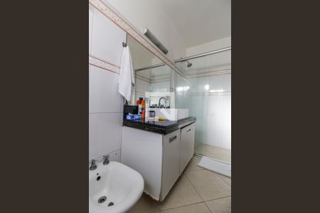 Casa de condomínio para alugar com 279m², 3 quartos e 6 vagasBanheiro da Suíte 3