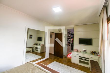 Casa de condomínio para alugar com 279m², 3 quartos e 6 vagasSuíte 1