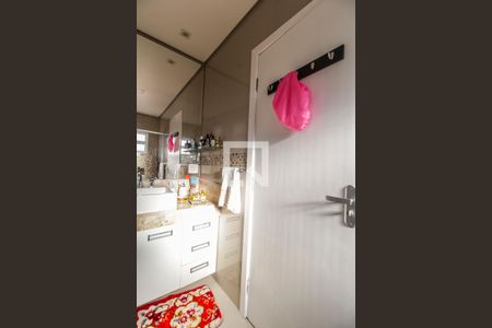 Casa de condomínio para alugar com 279m², 3 quartos e 6 vagasBanheiro da Suíte 1