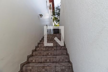 Casa de condomínio para alugar com 279m², 3 quartos e 6 vagasCorredor