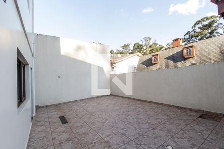 Casa de condomínio para alugar com 279m², 3 quartos e 6 vagasQuintal