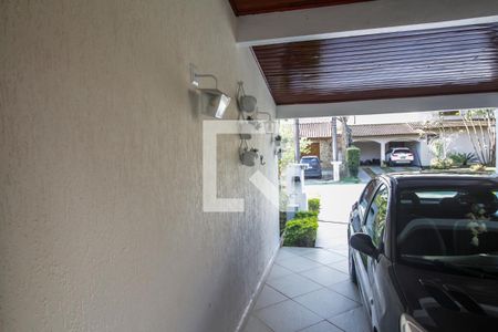 Casa de condomínio para alugar com 279m², 3 quartos e 6 vagasEntrada
