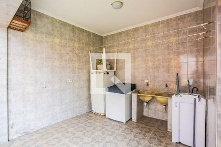 Casa à venda com 350m², 4 quartos e 3 vagas Casa à venda com 350m², 4 quartos e 3 vagasÁrea de Serviço