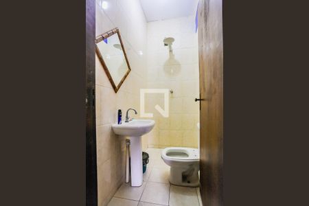 Casa à venda com 350m², 4 quartos e 3 vagas Casa à venda com 350m², 4 quartos e 3 vagasSuíte 3 - Banheiro