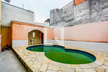 Casa à venda com 350m², 4 quartos e 3 vagas Casa à venda com 350m², 4 quartos e 3 vagasÁrea de Lazer - Piscina