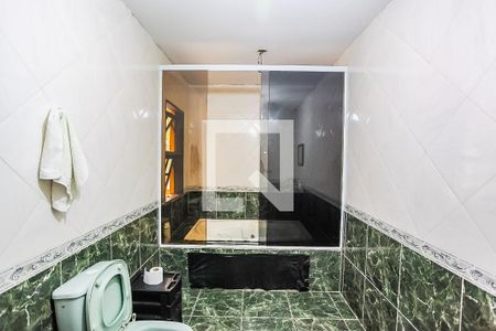 Casa à venda com 350m², 4 quartos e 3 vagas Casa à venda com 350m², 4 quartos e 3 vagasSuíte 1 - Banheiro