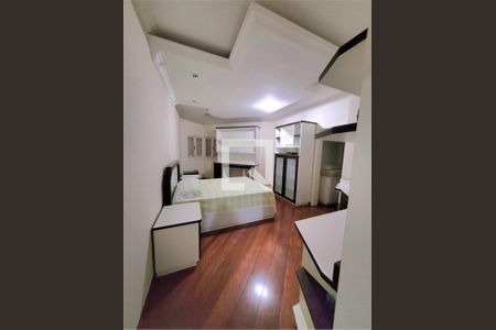 Casa à venda com 4 quartos, 460m² em Alphaville Residencial Zero, Barueri