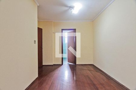 Suíte de casa para alugar com 4 quartos, 232m² em Vila Rica, São Paulo