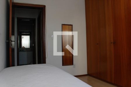 Apartamento à venda com 105m², 2 quartos e 1 vagaQuarto 2
