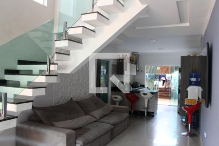 Sala de casa à venda com 3 quartos, 210m² em Jardim Adriana, Guarulhos