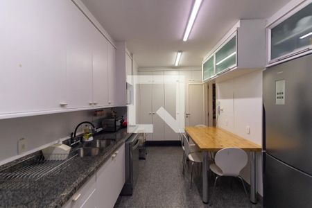 Apartamento à venda com 173m², 3 quartos e 3 vagasCozinha