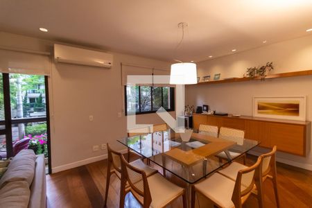 Sala de apartamento à venda com 3 quartos, 173m² em Jardim Paulista, São Paulo