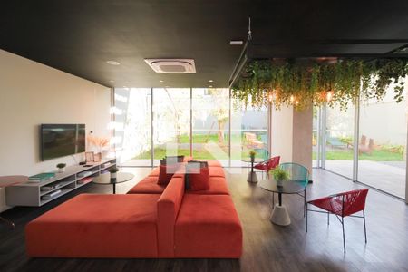 Studio à venda com 28m², 1 quarto e sem vagaÁrea comum - Salão de festas