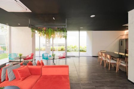 Studio à venda com 28m², 1 quarto e sem vagaÁrea comum - Salão de festas