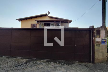 Casa para alugar com 35m², 1 quarto e sem vagaPlaquinha