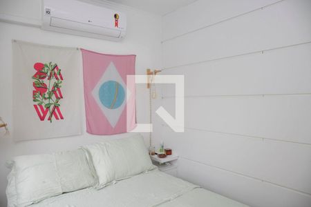 Quarto 1  de apartamento à venda com 3 quartos, 74m² em Independência, Porto Alegre