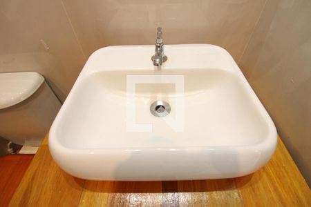 Apartamento à venda com 48m², 2 quartos e 1 vagaBanheiro Social