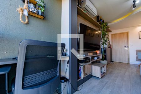 Apartamento à venda com 70m², 2 quartos e 1 vaga Apartamento à venda com 70m², 2 quartos e 1 vagaSala