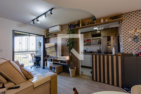 Apartamento à venda com 70m², 2 quartos e 1 vaga Apartamento à venda com 70m², 2 quartos e 1 vagaSala