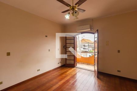 Casa à venda com 275m², 4 quartos e 3 vagasSala