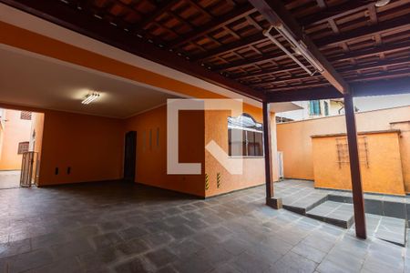 Casa à venda com 275m², 4 quartos e 3 vagasGaragem