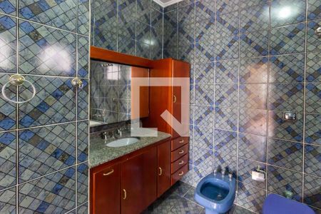 Casa à venda com 275m², 4 quartos e 3 vagasBanheiro