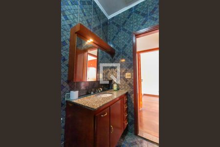 Casa à venda com 275m², 4 quartos e 3 vagasBanheiro