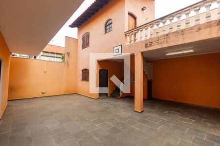 Casa à venda com 275m², 4 quartos e 3 vagasQuintal