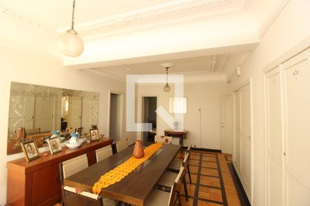 Apartamento à venda com 290m², 5 quartos e 1 vagaSala 