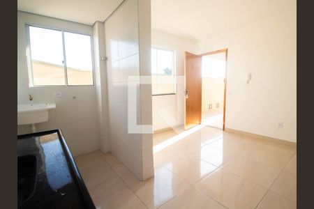 Sala/Cozinha de apartamento à venda com 2 quartos, 38m² em Vila Londrina, São Paulo