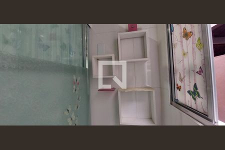 Casa à venda com 125m², 3 quartos e 2 vagasBanheiro 3