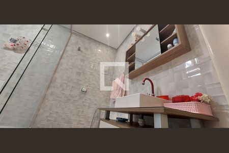 Banheiro Quarto 1 suíte de casa para alugar com 3 quartos, 125m² em Parque Erasmo Assunção, Santo André