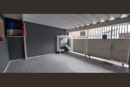Casa à venda com 125m², 3 quartos e 2 vagasGaragem