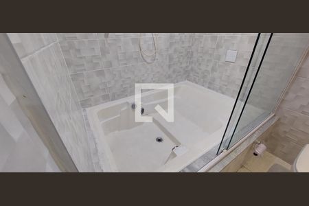 Casa à venda com 125m², 3 quartos e 2 vagasBanheiro Quarto 1 suíte